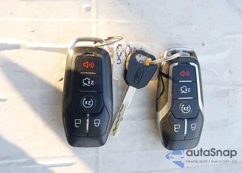 2017 Ford Explorer Platinum from USA, damaged, VIN 1FM5K8HTXHGD64678